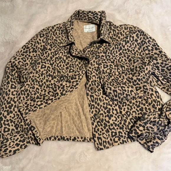 American Eagle Outfitters small Leopard Utility jean Jacket - Picture 3 of 3